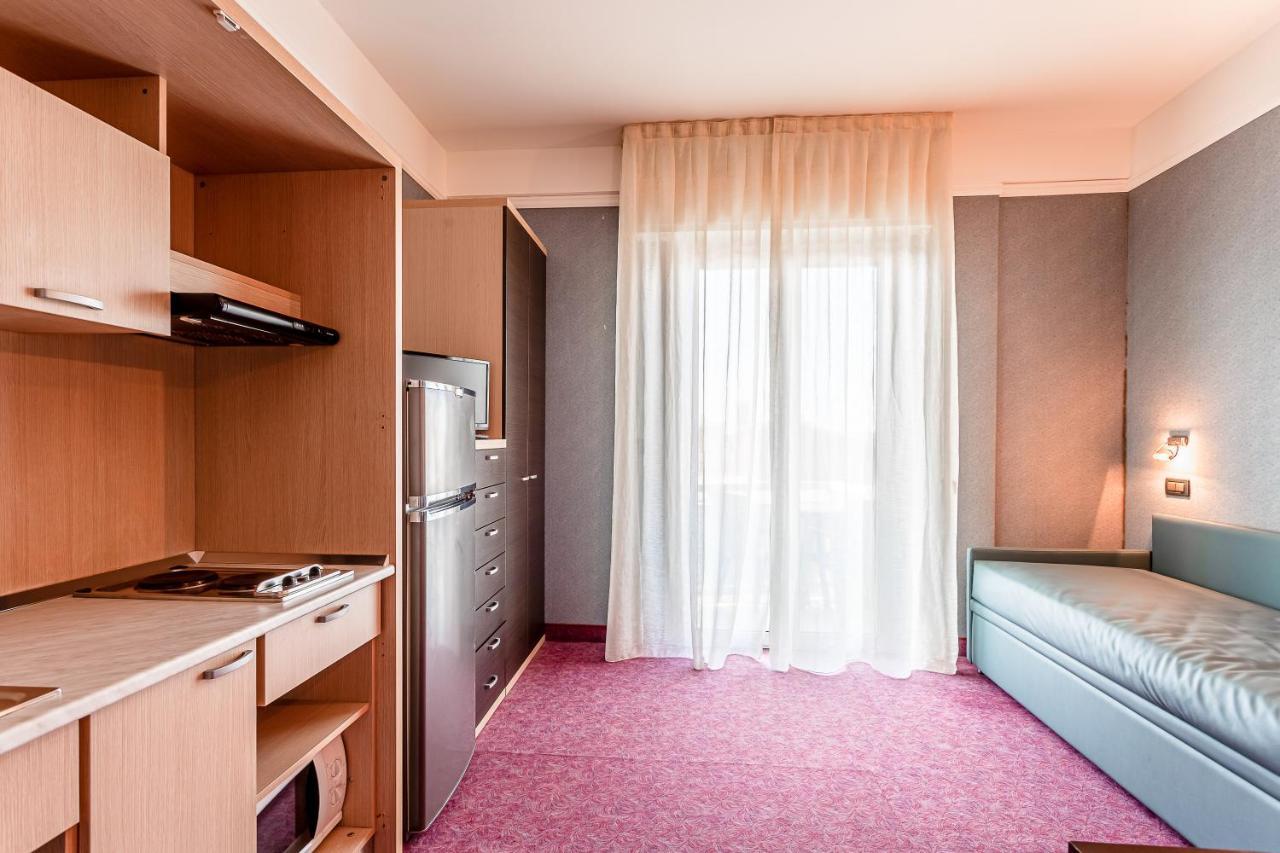 Residence & Suites 벨레지아아지마리나 외부 사진
